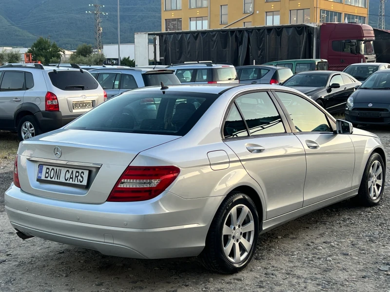 Mercedes-Benz C 200 2.2 CDI BLUE-EFFICENCY/ Автоматик/Нави/Park assist, снимка 5 - Автомобили и джипове - 43881877