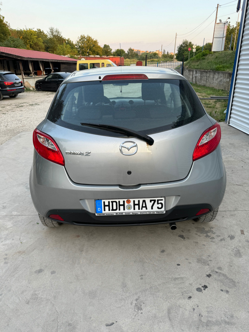 Mazda 2 1.4 Klima, снимка 5 - Автомобили и джипове - 46614156