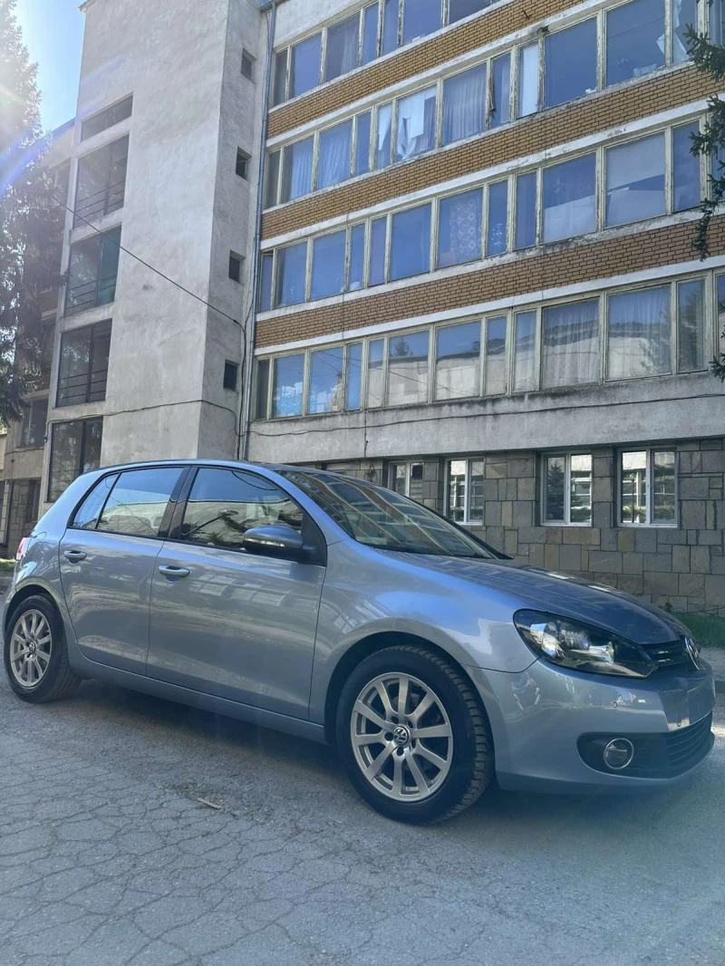 VW Golf 1.6TDI* ПЪЛНА ИСТОРИЯ, снимка 1 - Автомобили и джипове - 47747484