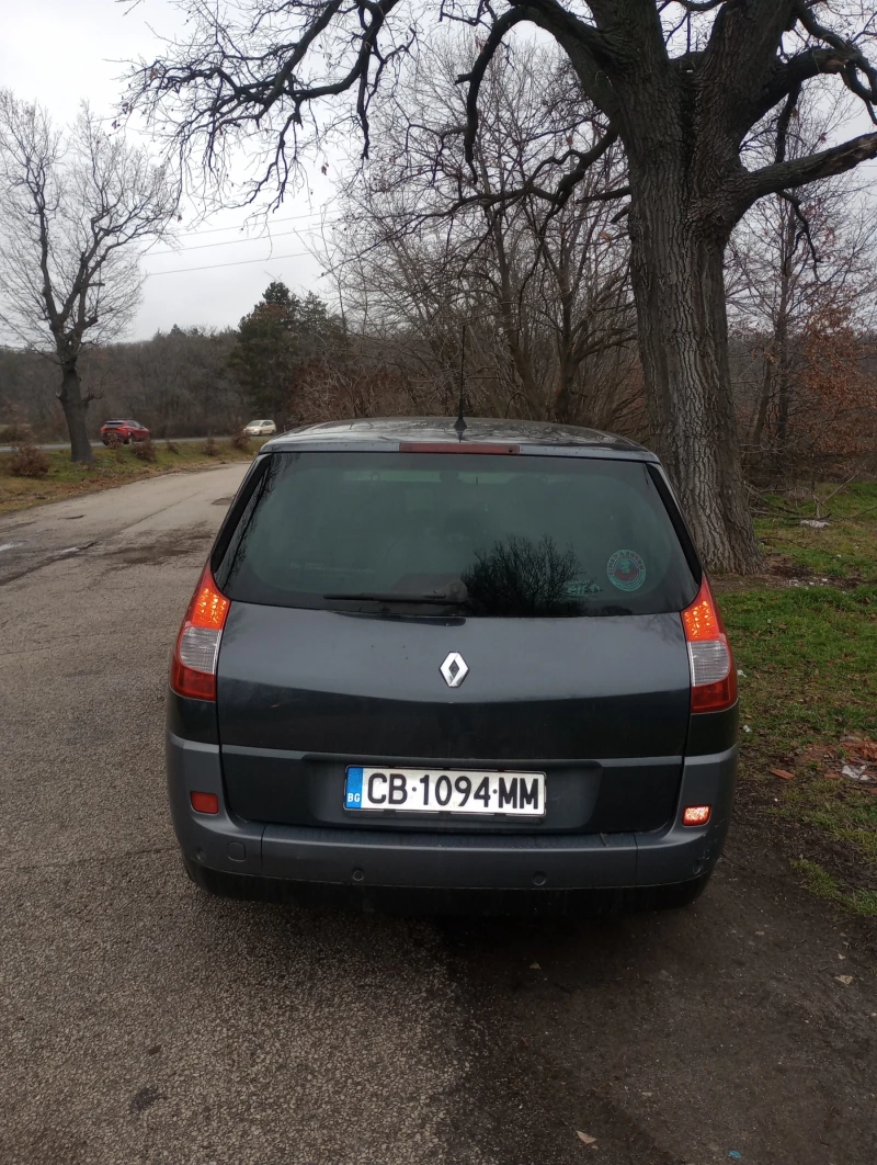 Renault Scenic, снимка 8 - Автомобили и джипове - 49441790