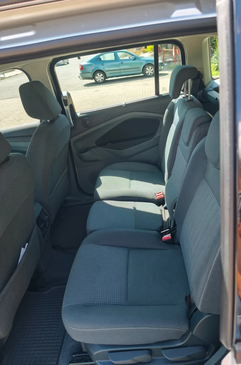 Ford Grand C-Max 1, 6 TDCI , снимка 9 - Автомобили и джипове - 51615051