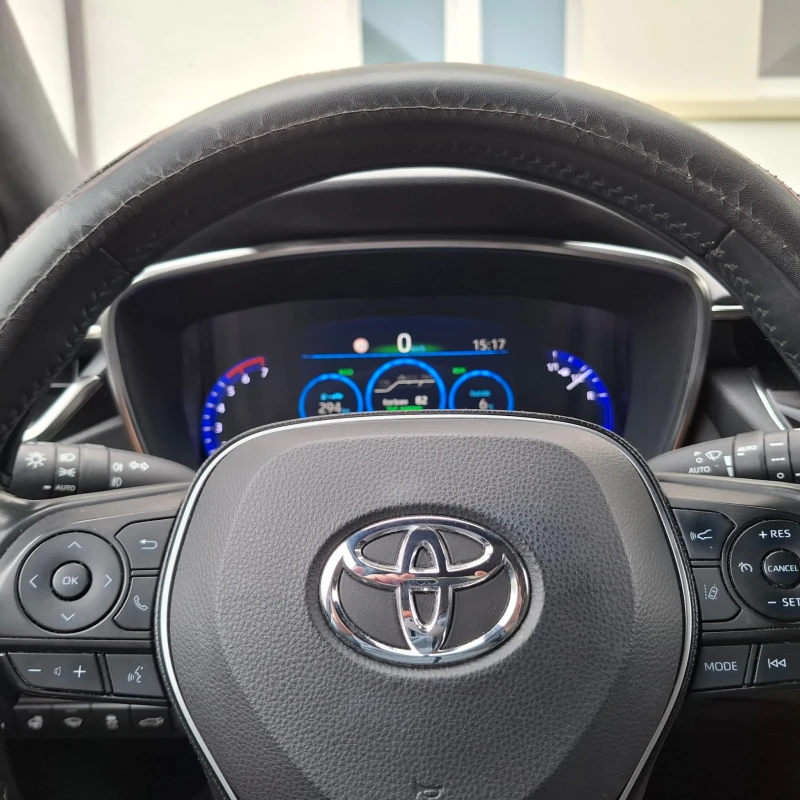 Toyota Corolla TOURING SPORTS 1.8 HYBRID   LUXURY , снимка 12 - Автомобили и джипове - 52590387
