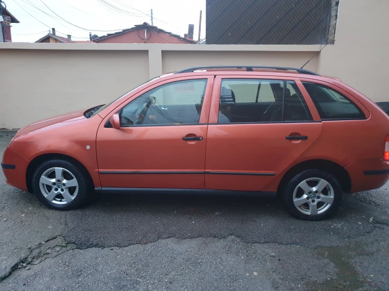 Skoda Fabia 1.4TDI, снимка 9 - Автомобили и джипове - 52886669