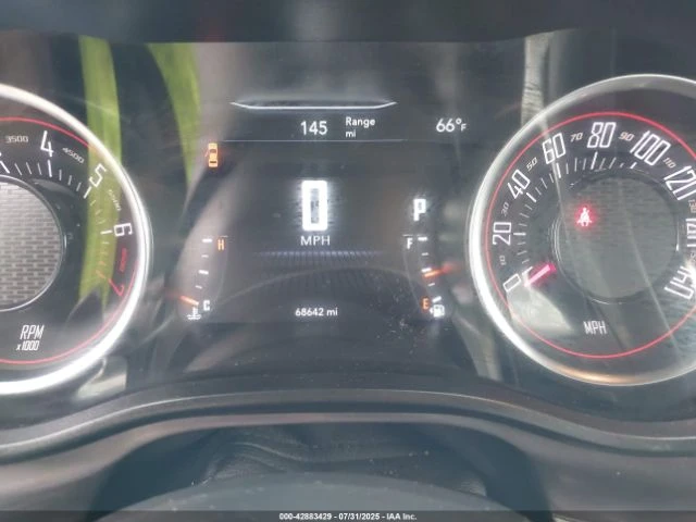 Dodge Challenger GT - изображение 9