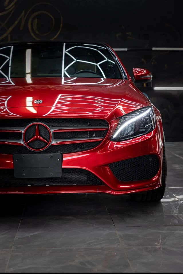 Mercedes-Benz C 300 ФОЛИРАН, ОБСЛУЖЕН, ЦЕНА до БГ, снимка 6 - Автомобили и джипове - 56306675