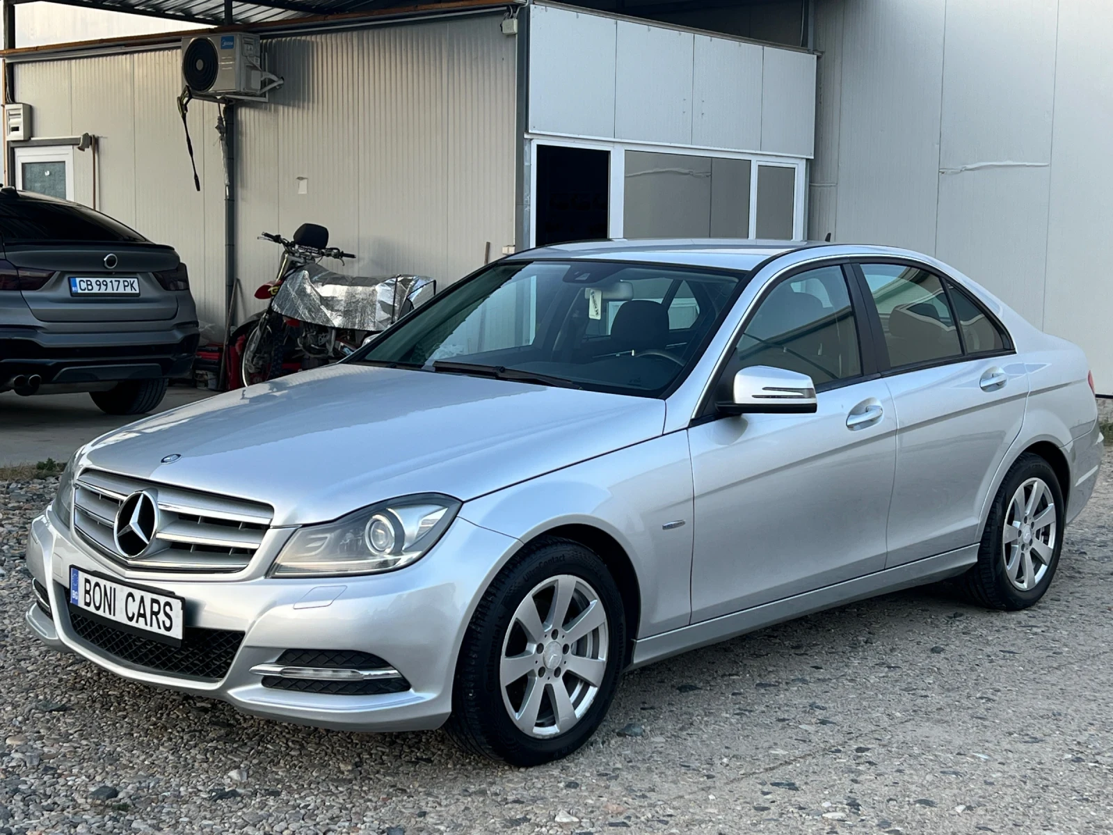 Mercedes-Benz C 200 2.2 CDI BLUE-EFFICENCY/ Автоматик/Нави/Park assist, снимка 1