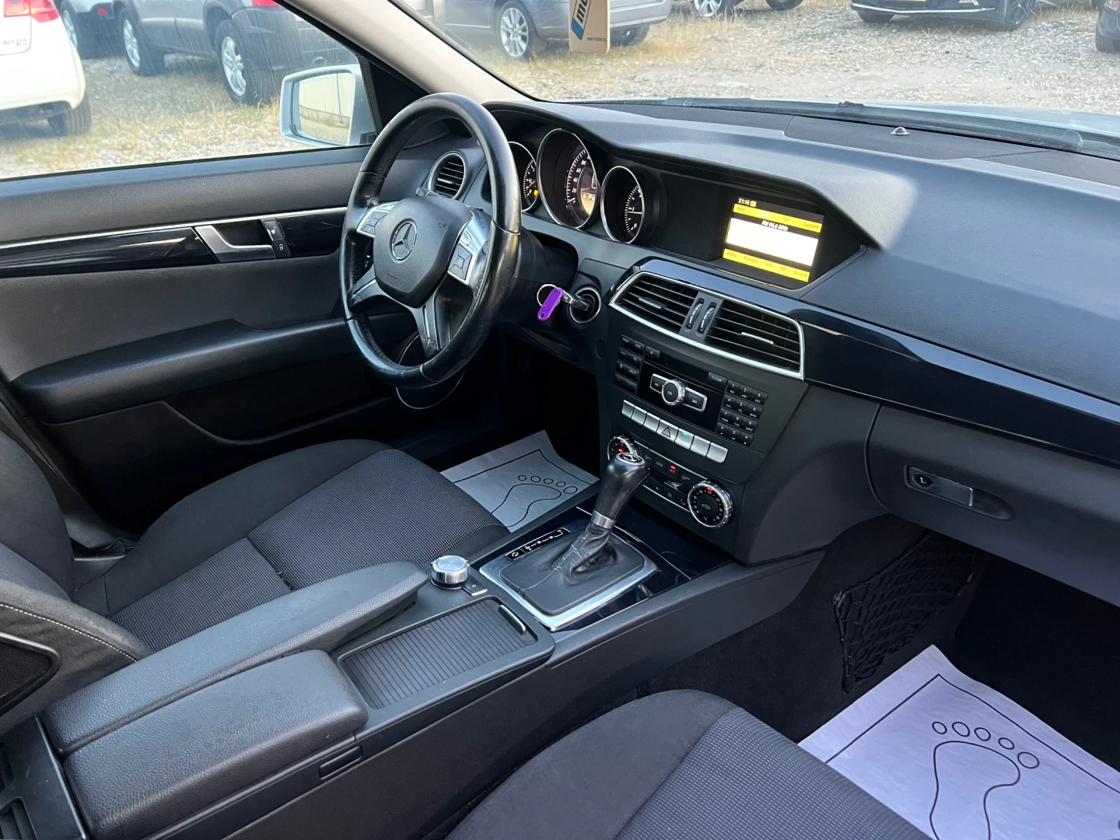 Mercedes-Benz C 200 2.2 CDI BLUE-EFFICENCY/ Автоматик/Нави/Park assist | Mobile.bg — изображение 16