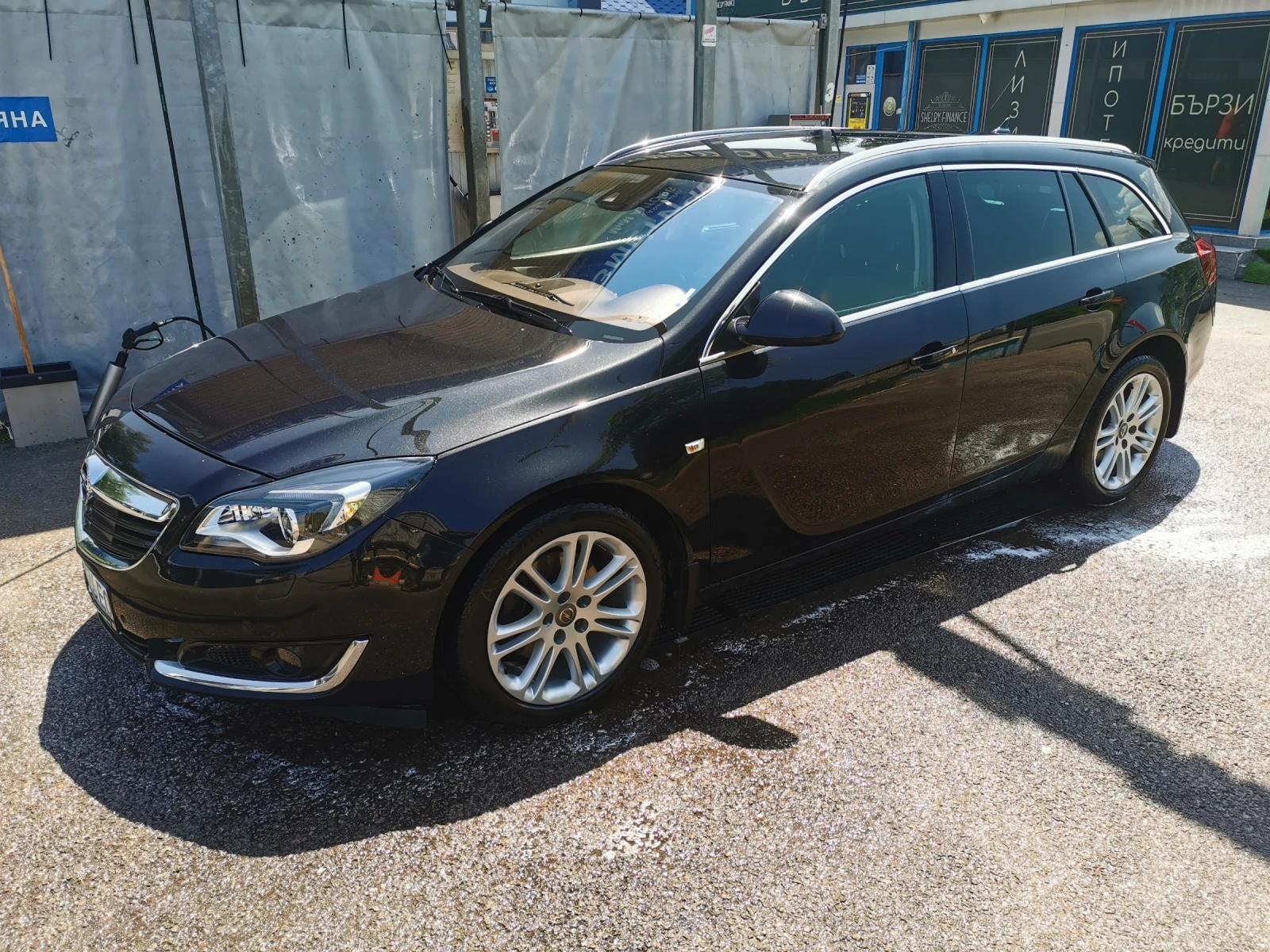 Opel Insignia 2.0 CDTI BI-TURBO 4X4 195  - изображение 2