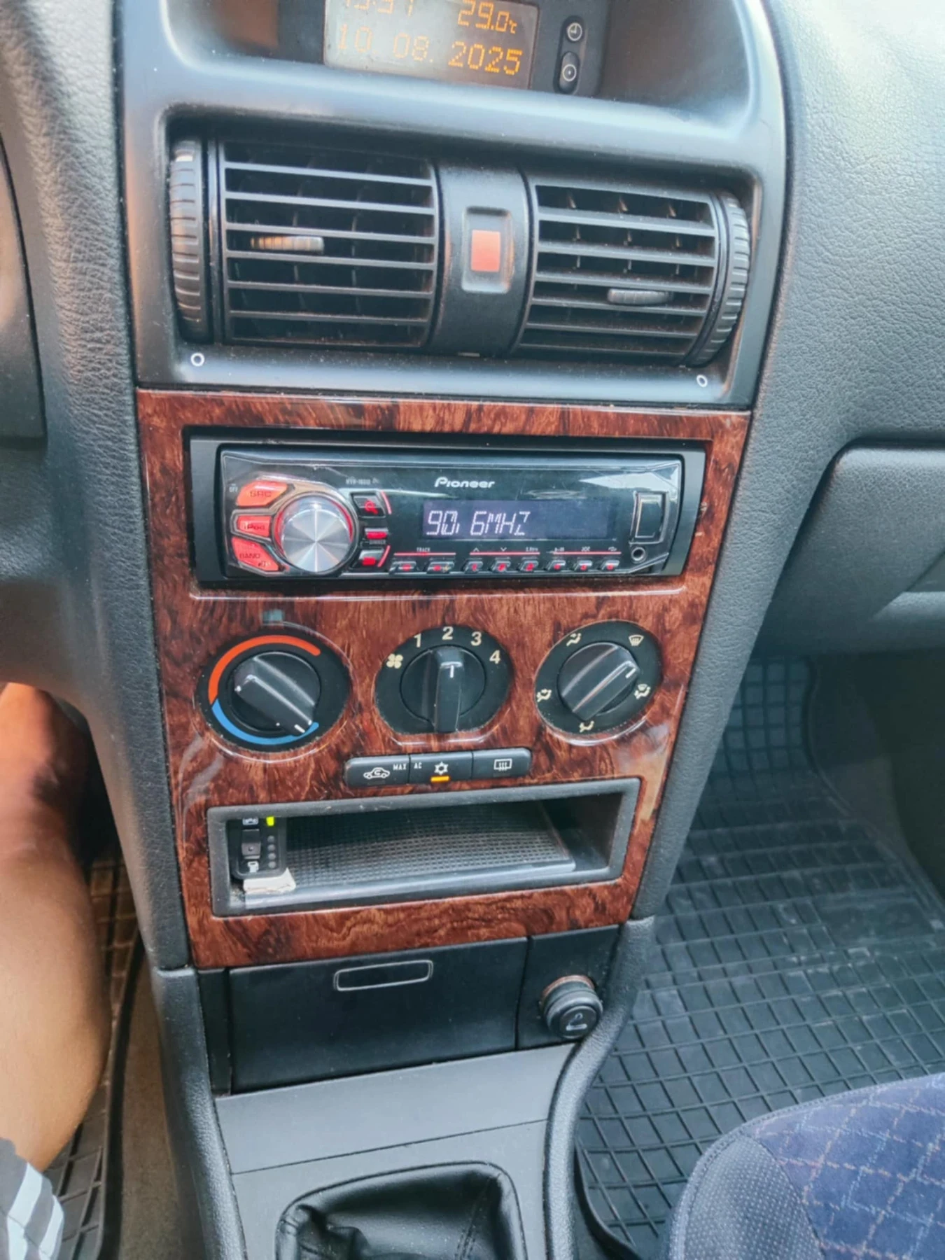 Opel Astra  - изображение 2