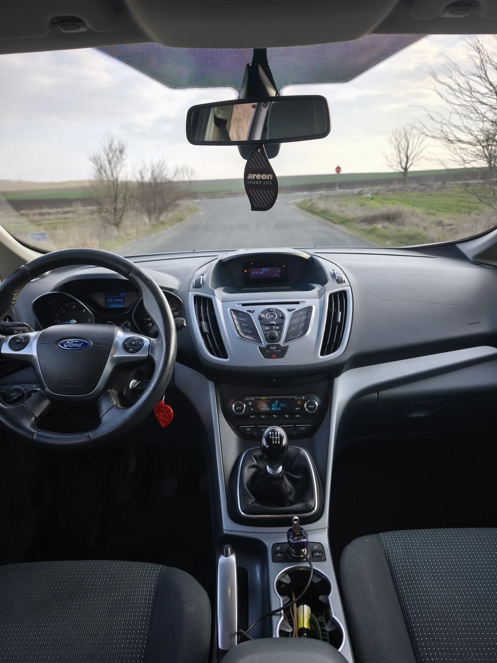 Ford Grand C-Max 1, 6 TDCI , снимка 15 - Автомобили и джипове - 51615051