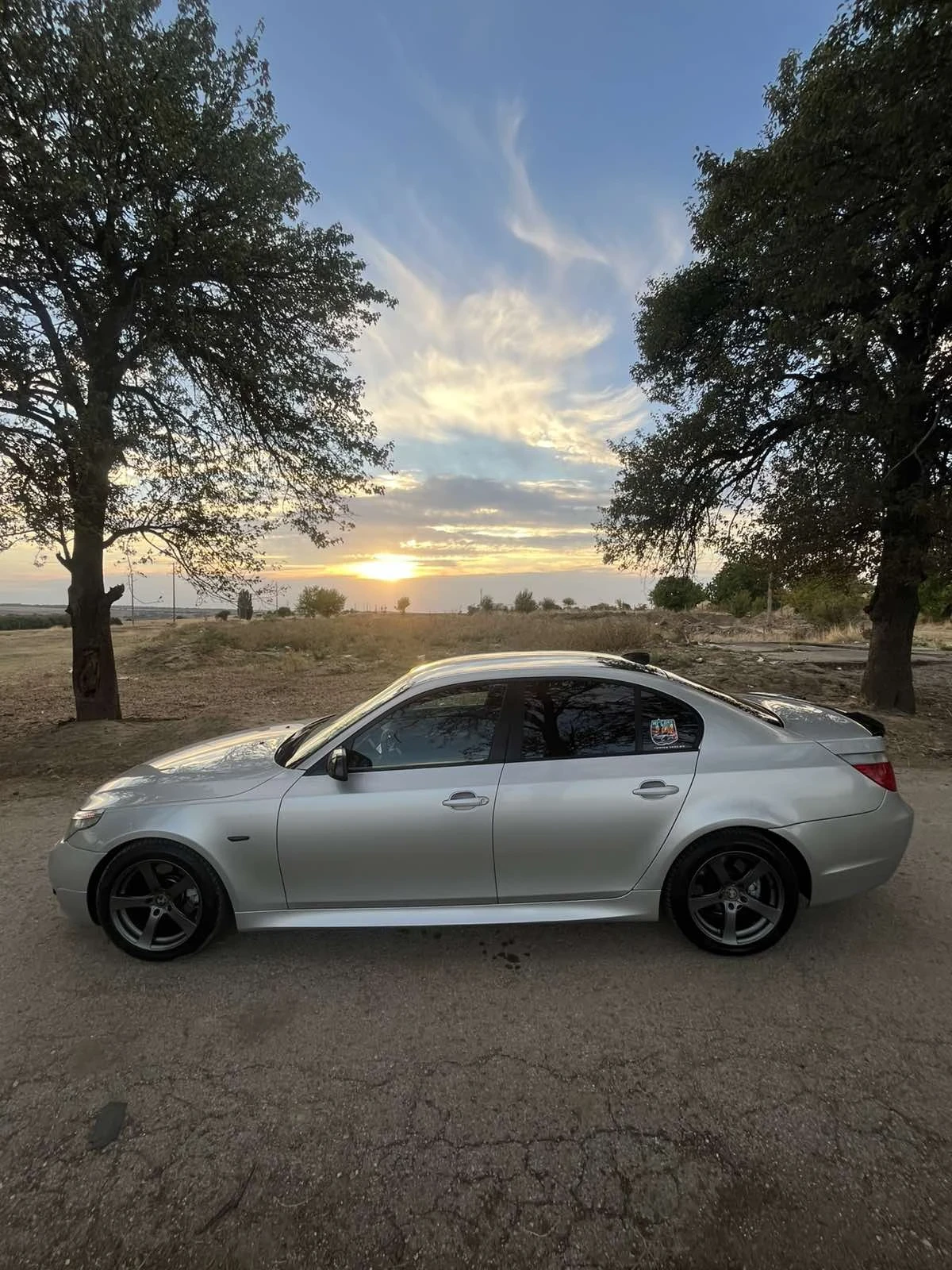 BMW 520  - изображение 4