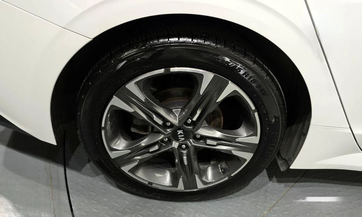 Kia K5 2.0 Signature * НАЙ-ДОБРА ЦЕНА В БЪЛГАРИЯ*  - изображение 5