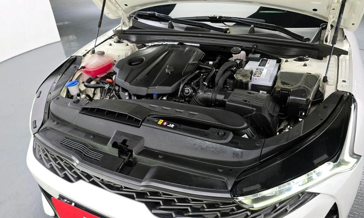 Kia K5 2.0 Signature * НАЙ-ДОБРА ЦЕНА В БЪЛГАРИЯ*  - изображение 6