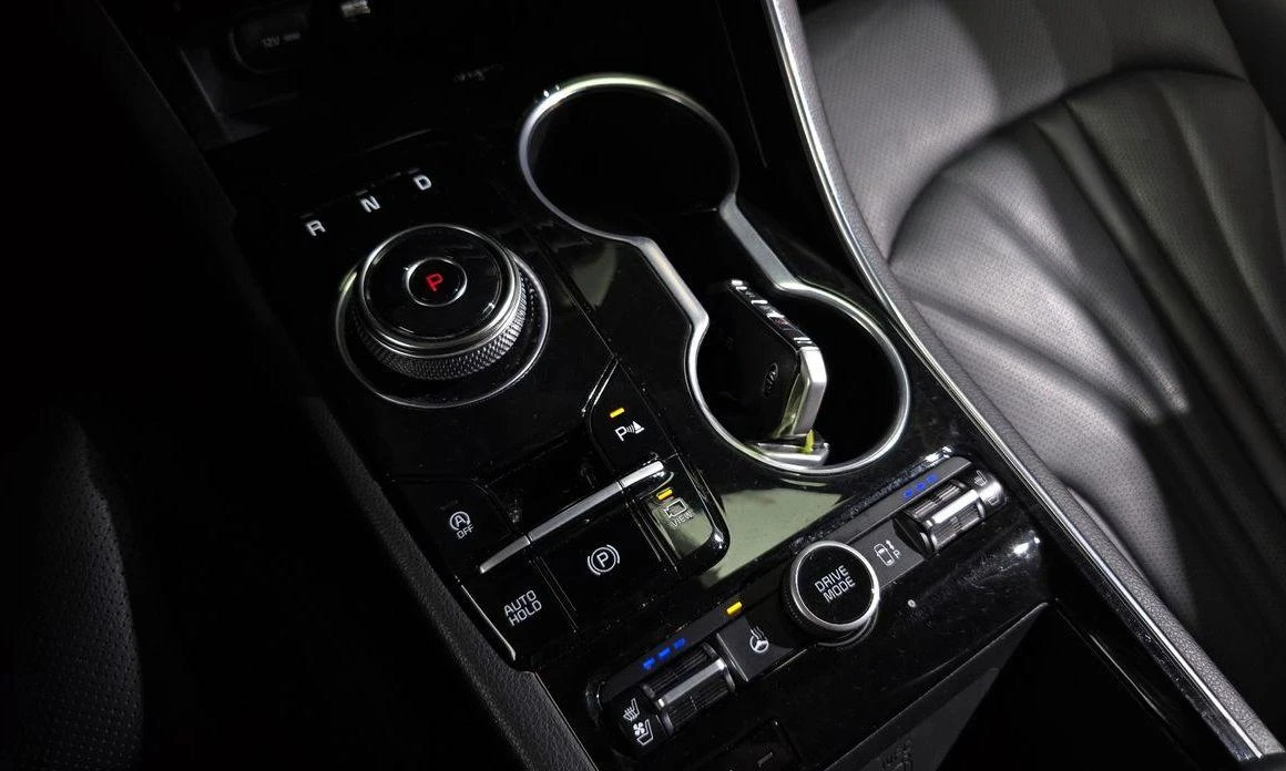 Kia K5 2.0 Signature * НАЙ-ДОБРА ЦЕНА В БЪЛГАРИЯ*  - изображение 9