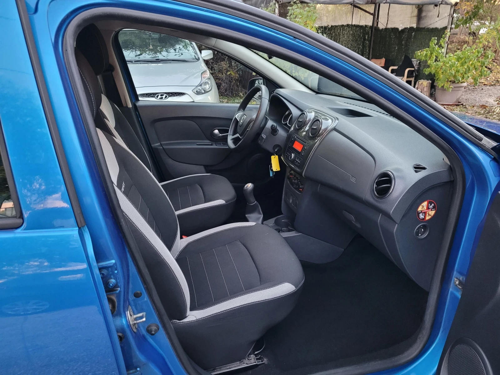 Dacia Sandero 1.5 DCI STEPWEY | Mobile.bg — изображение 8