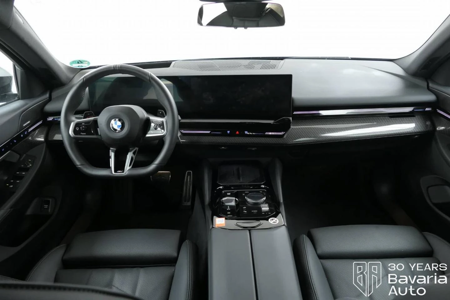 BMW 520 d Touring M Sport Paket Steptronic - изображение 6