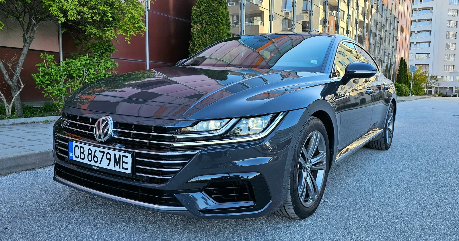 VW Arteon, снимка 3 - Автомобили и джипове - 53813710