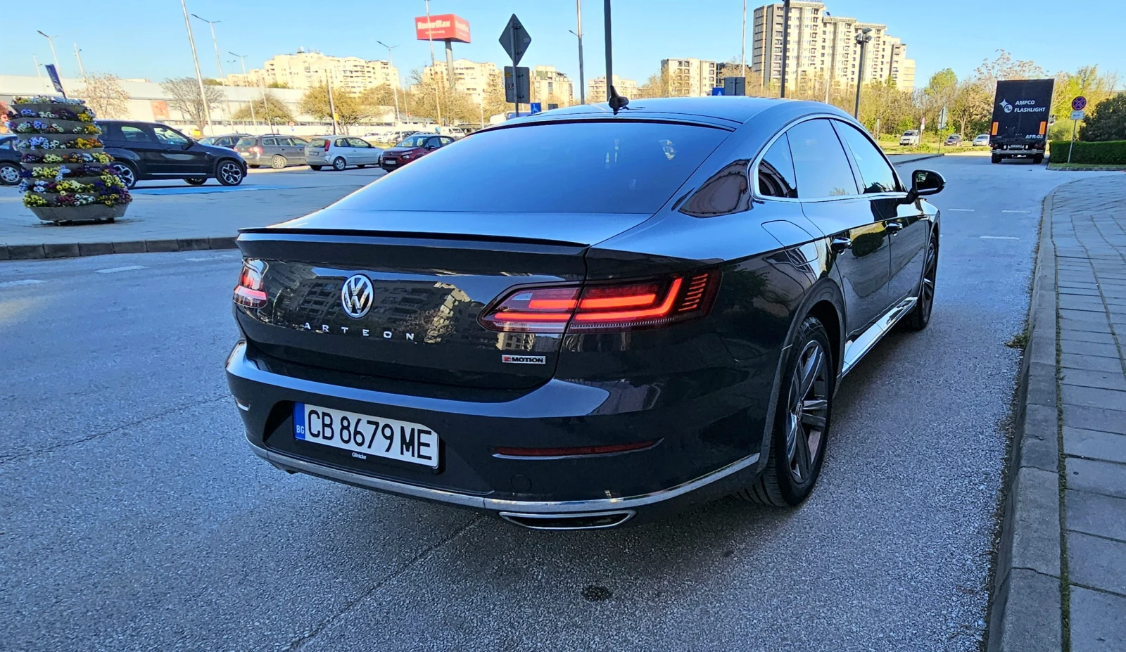 VW Arteon, снимка 5 - Автомобили и джипове - 53813710