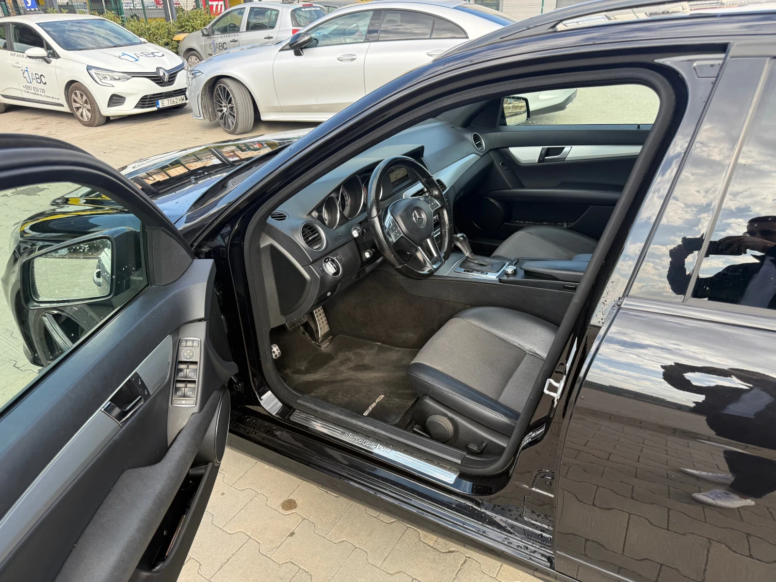 Mercedes-Benz C 250 CDI AMG, снимка 8 - Автомобили и джипове - 53861780