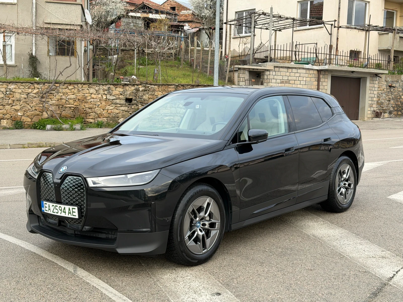 BMW iX 40 | Mobile.bg � ����������� 1