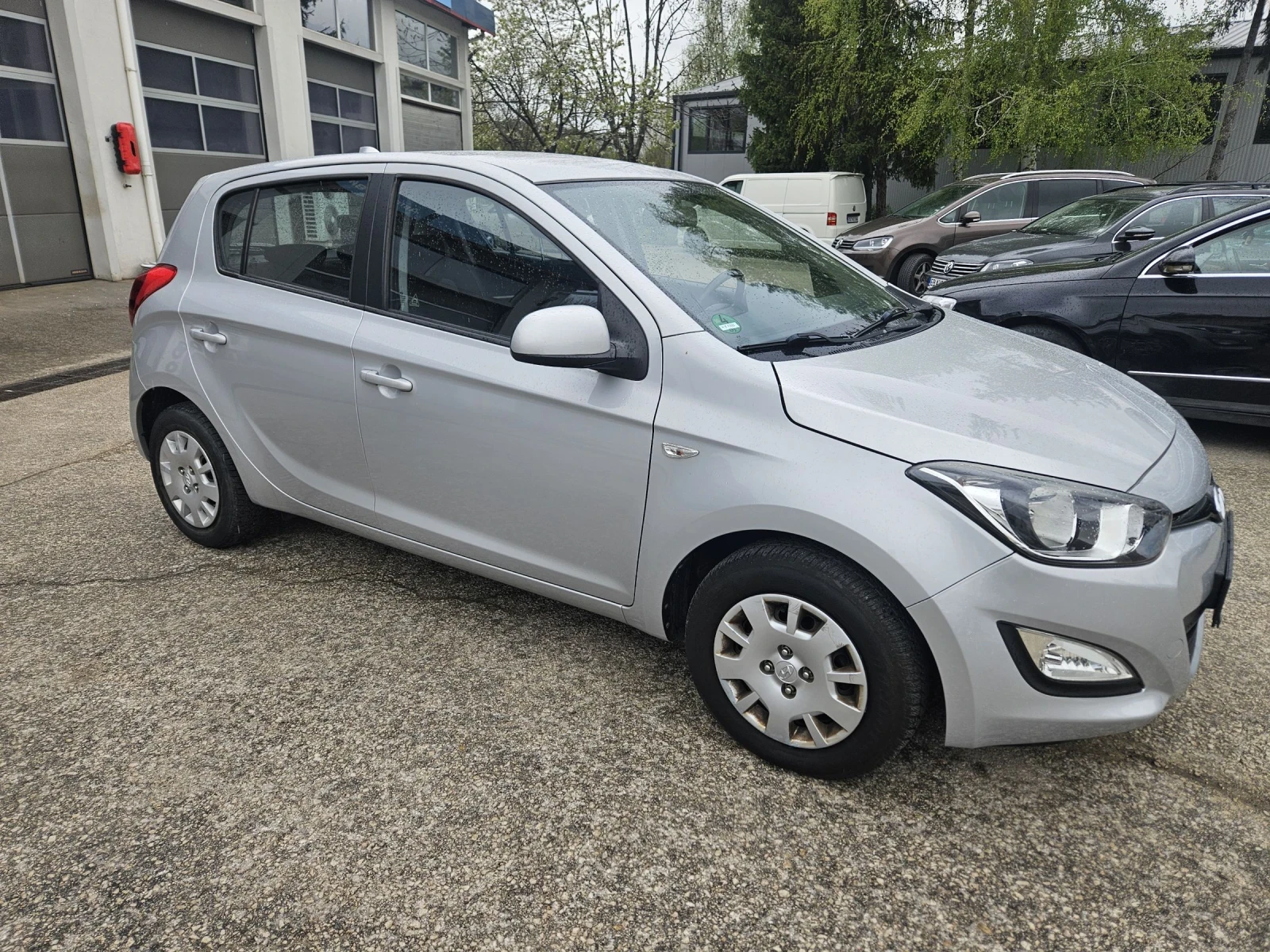 Hyundai I20 1.25 86k.с, снимка 3 - Автомобили и джипове - 54270682