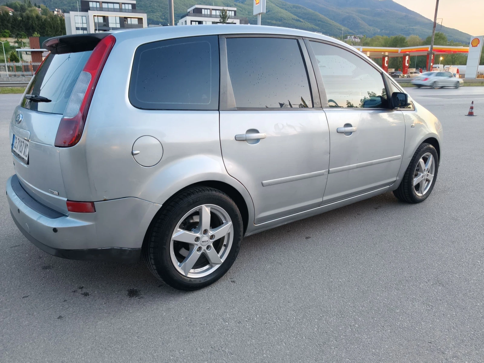 Ford C-max 1.6 Ghia, снимка 5 - Автомобили и джипове - 54430484