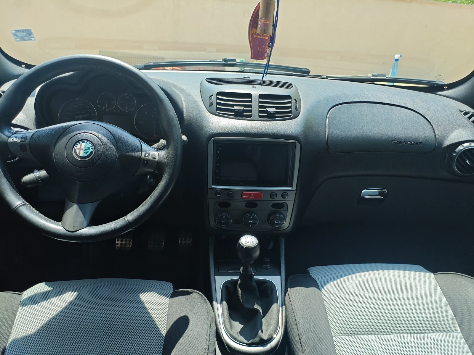Alfa Romeo 147 1.9 Jtdm 16v blackline, снимка 13 - Автомобили и джипове - 54559490