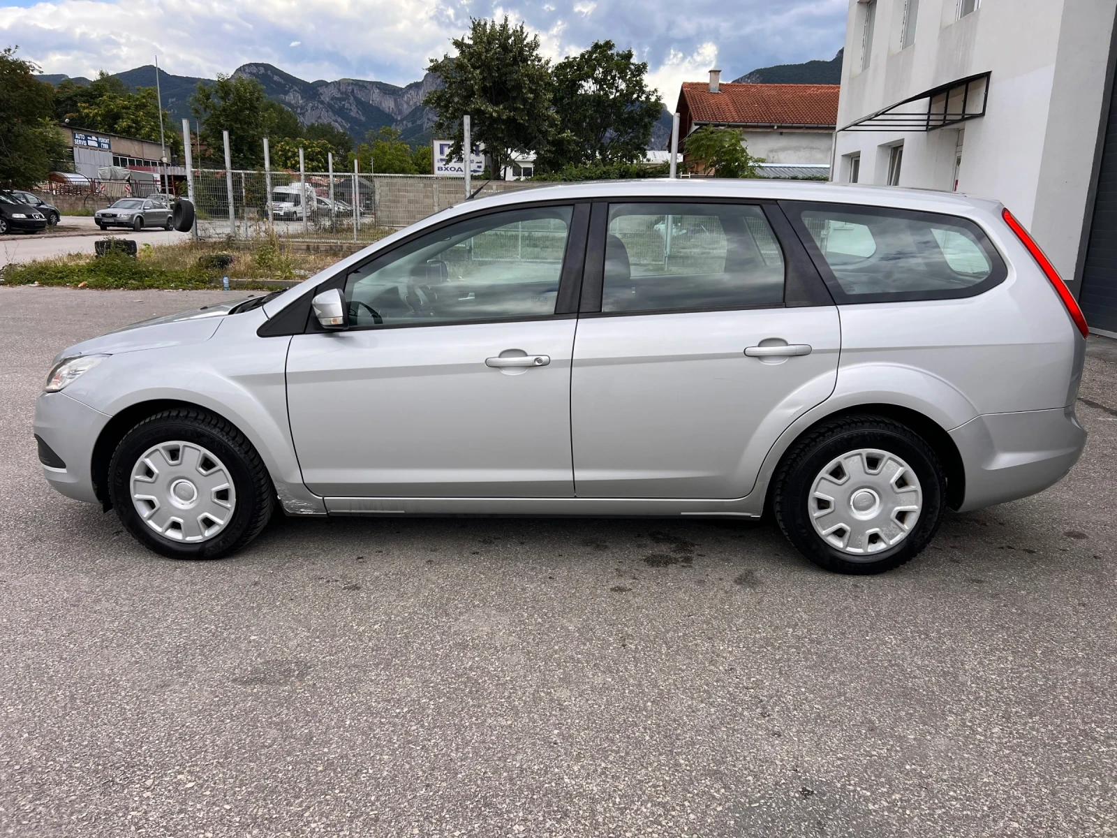 Ford Focus 1.6TDCi 109k.c * Климатик* , снимка 5 - Автомобили и джипове - 55268166