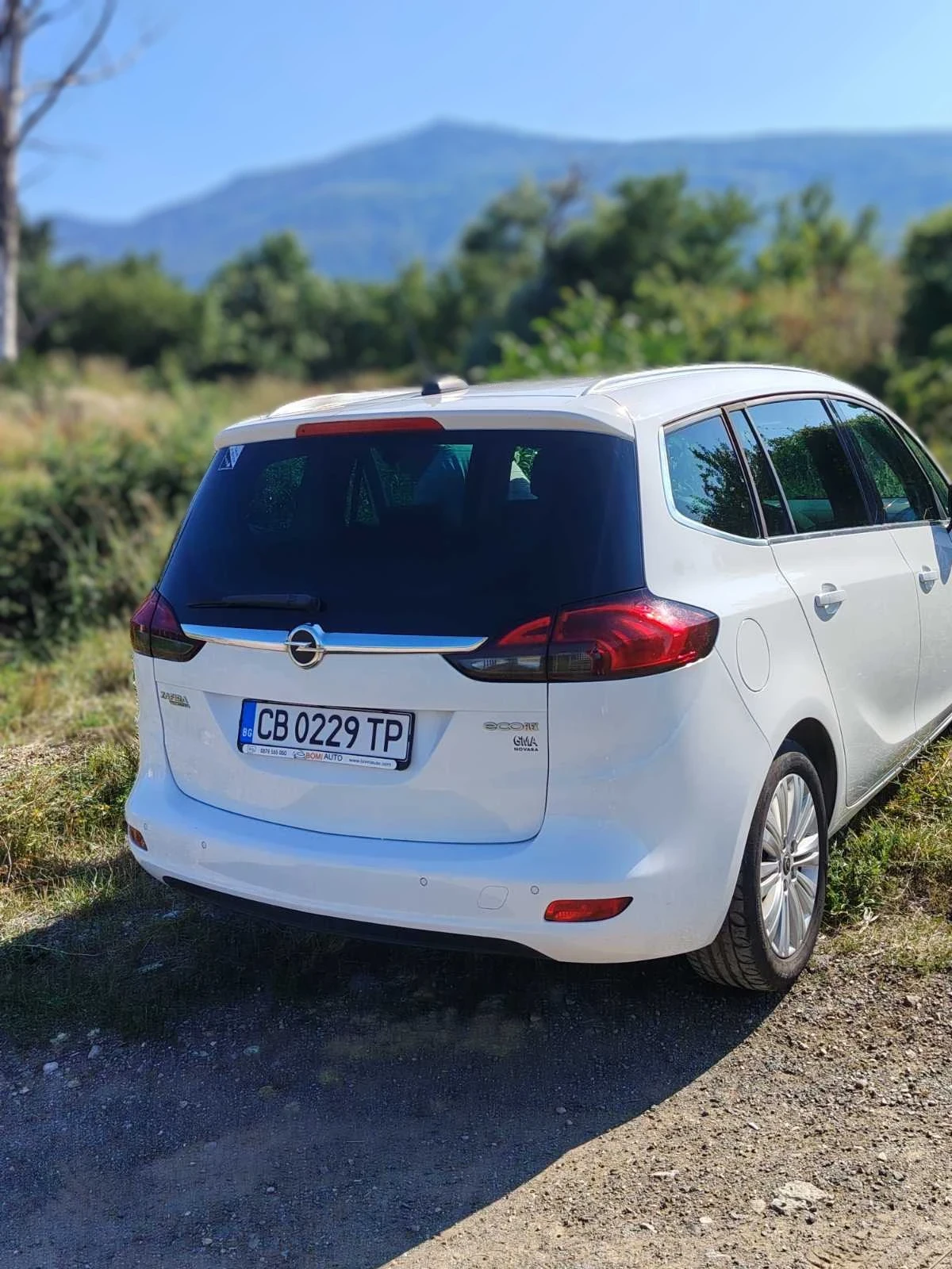 Opel Zafira Tourer 1.6 cdi N1, снимка 3 - Автомобили и джипове - 55503538