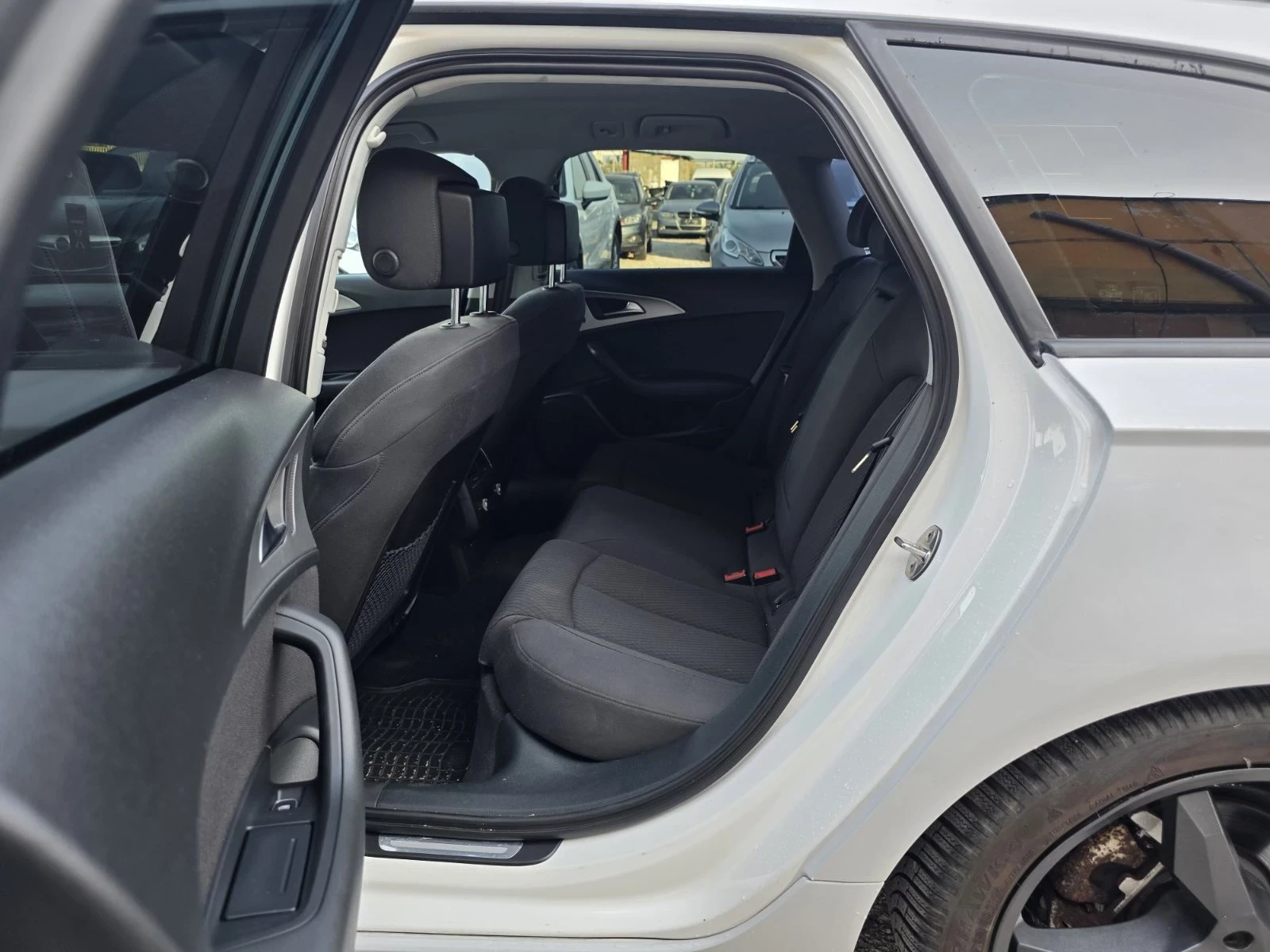 Audi A4 3.0TDI C7 QUATTRO, снимка 11 - Автомобили и джипове - 55579771