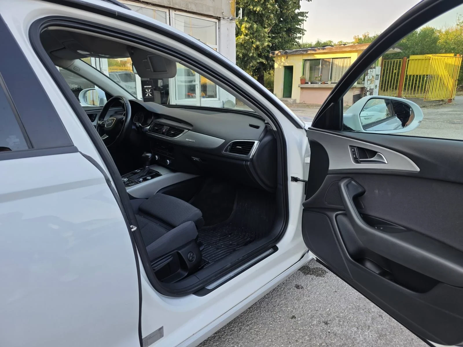 Audi A4 3.0TDI C7 QUATTRO, снимка 13 - Автомобили и джипове - 55579771