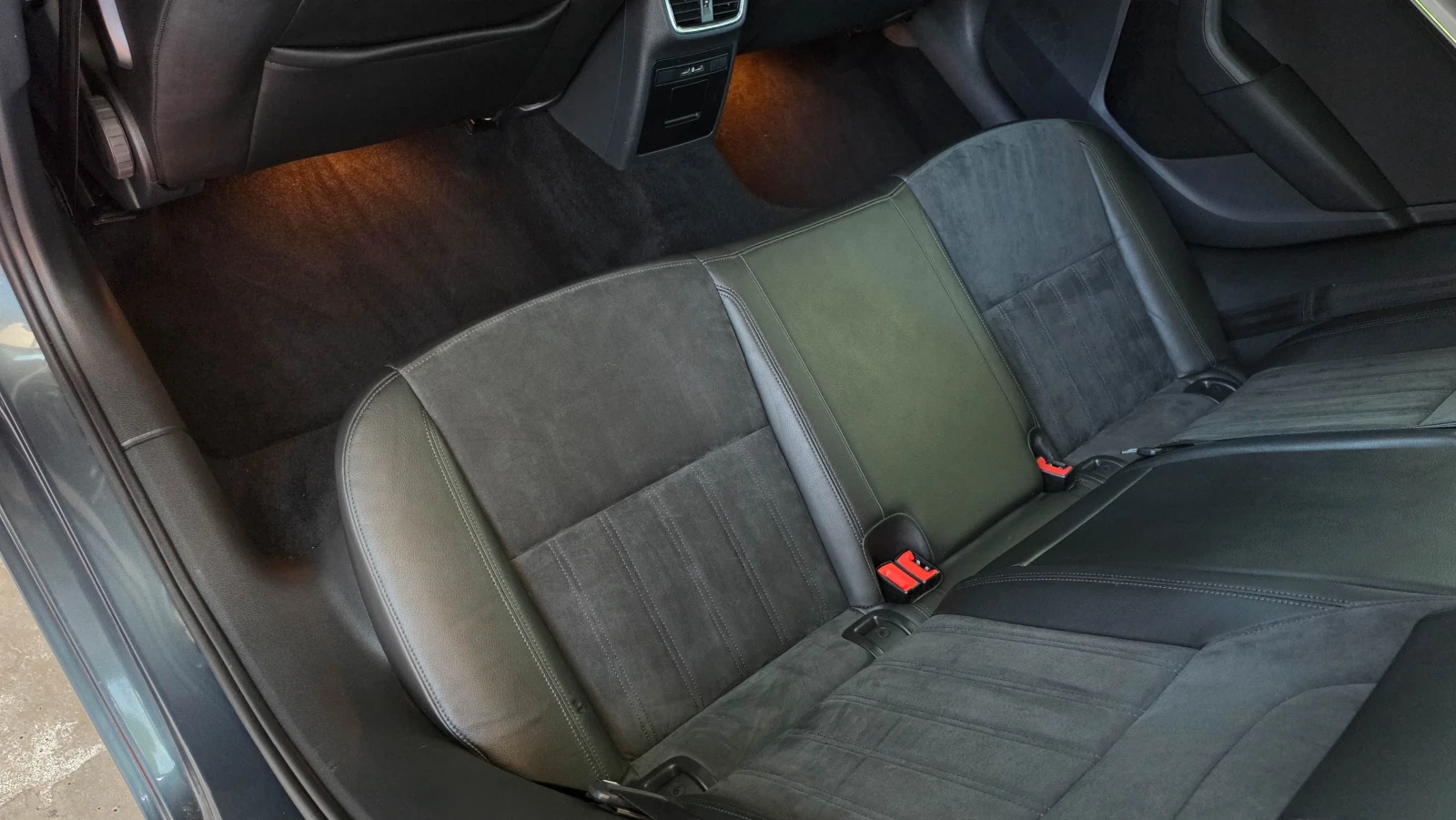 Skoda Octavia 2.0* 150кс* Алкантара* Кожа* Canton, снимка 12 - Автомобили и джипове - 55641885