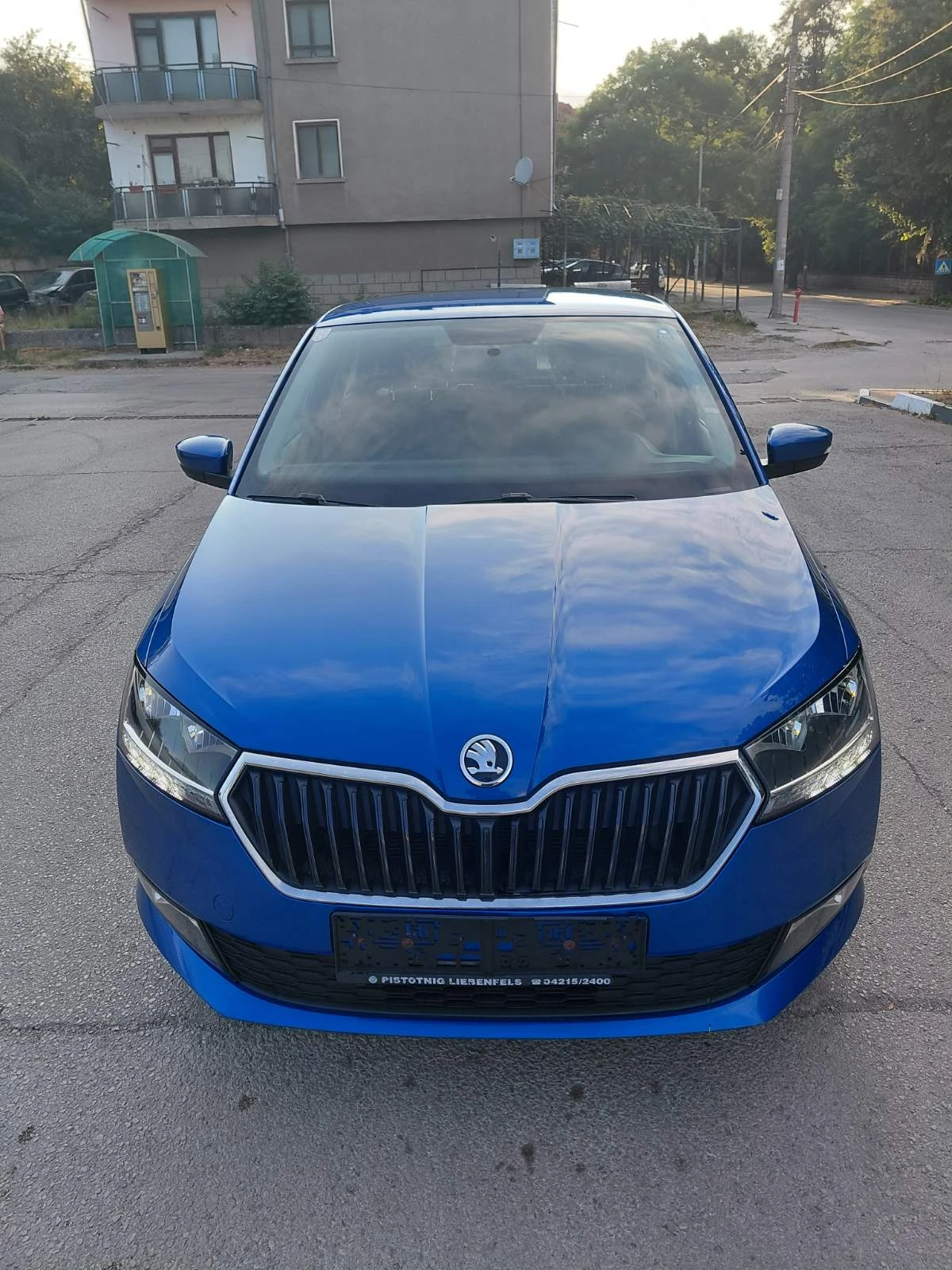 Skoda Fabia 1.0i, снимка 2 - Автомобили и джипове - 55681490