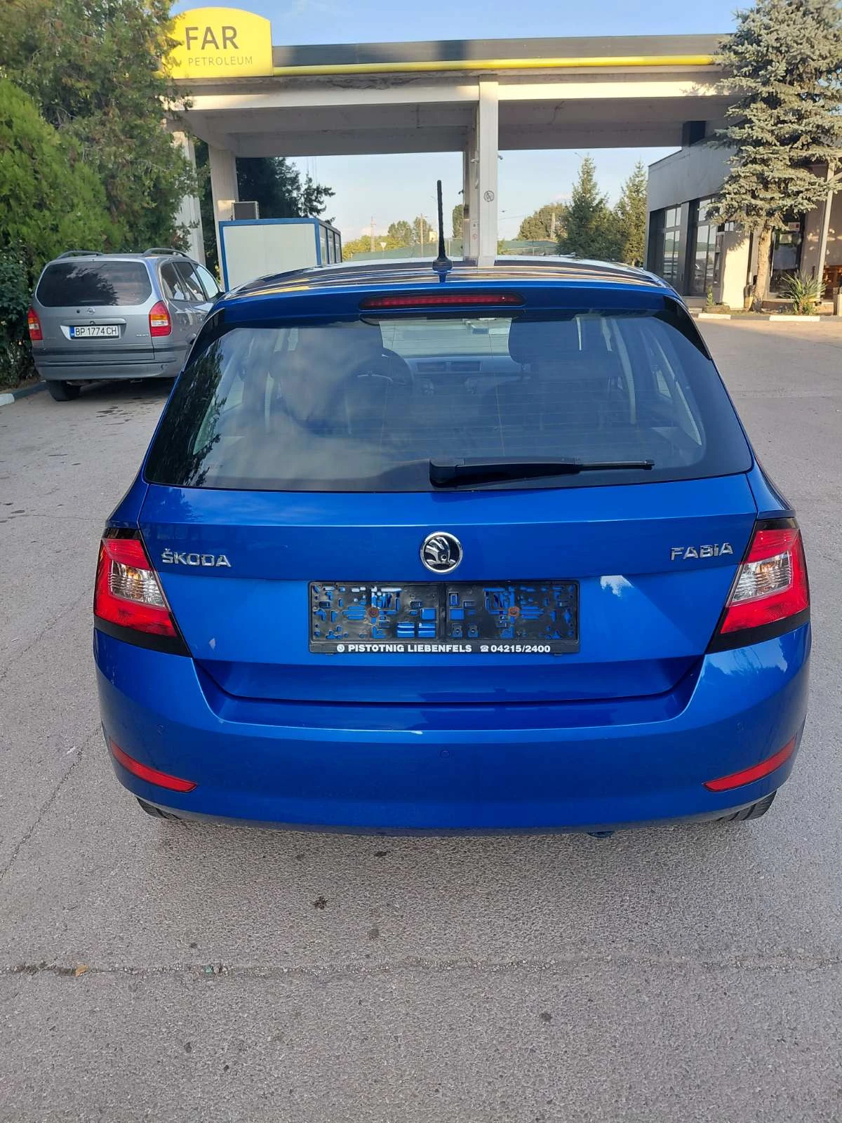 Skoda Fabia 1.0i, снимка 5 - Автомобили и джипове - 55681490