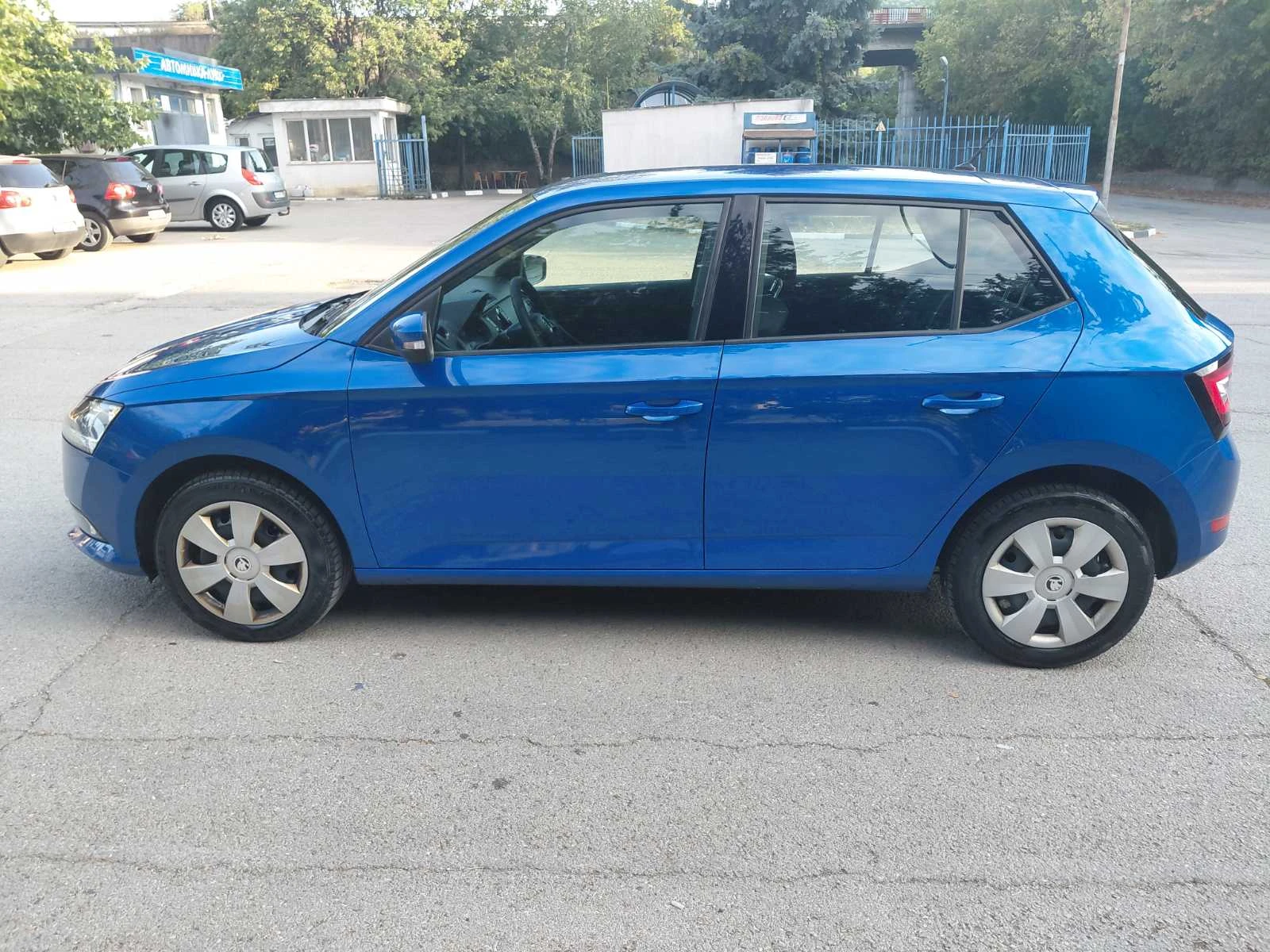 Skoda Fabia 1.0i, снимка 3 - Автомобили и джипове - 55681490