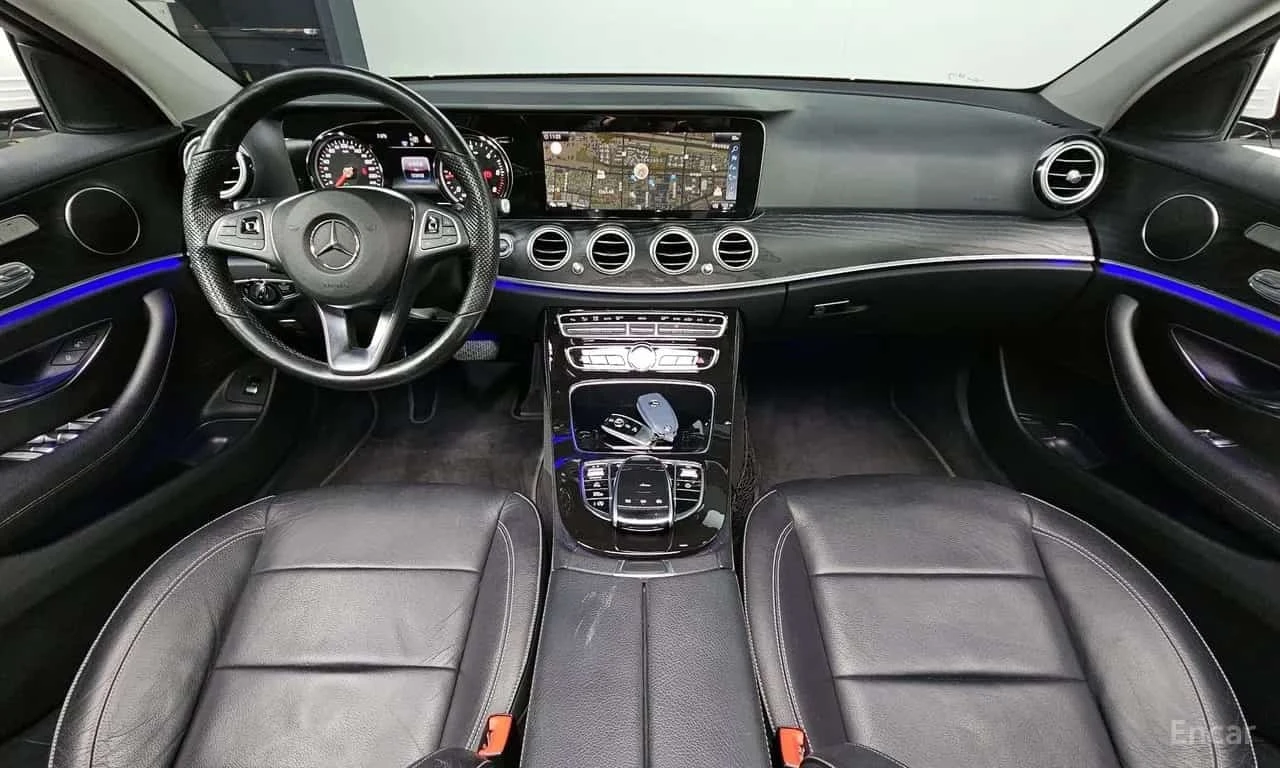 Mercedes-Benz E 220 d 4MATIC Avantgarde * КРАЙНА ЦЕНА ДО БЪЛГАРИЯ, снимка 7 - Автомобили и джипове - 56255900