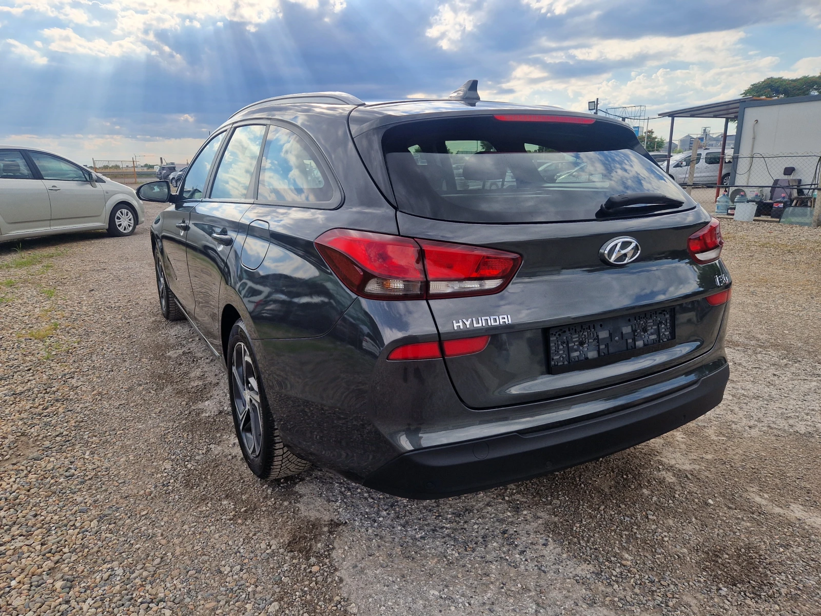 Hyundai I30 1.6 CRDI Select, снимка 5 - Автомобили и джипове - 56434720