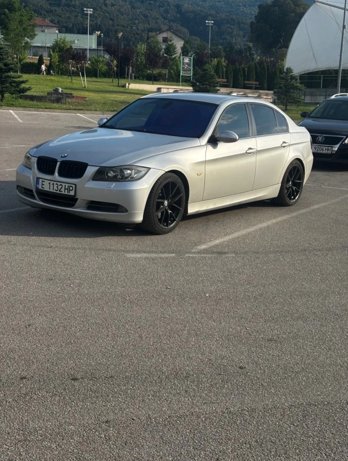 BMW 330, снимка 2 - Автомобили и джипове - 56464963
