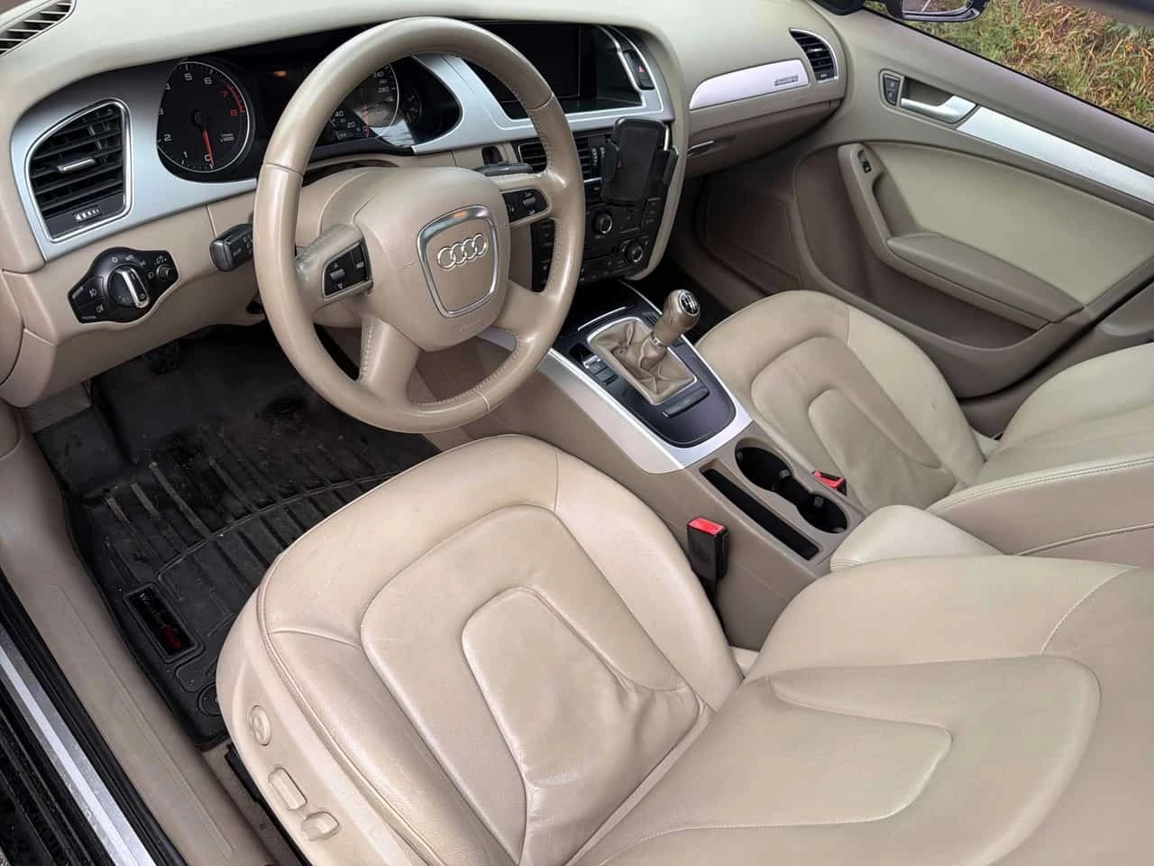 Audi A4 * 2.0T Premium * CARFAX * ����� �������� *  | Mobile.bg � ����������� 5