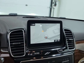 Mercedes-Benz GLE 450 AMG  * CARFAX * ОПЦИЯ ЗА ФИНАНСИРАНЕ, снимка 11