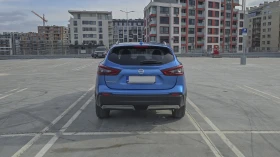 Nissan Qashqai 1.3 DDT DCT, снимка 4