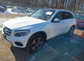  Mercedes-Benz GLC 30...