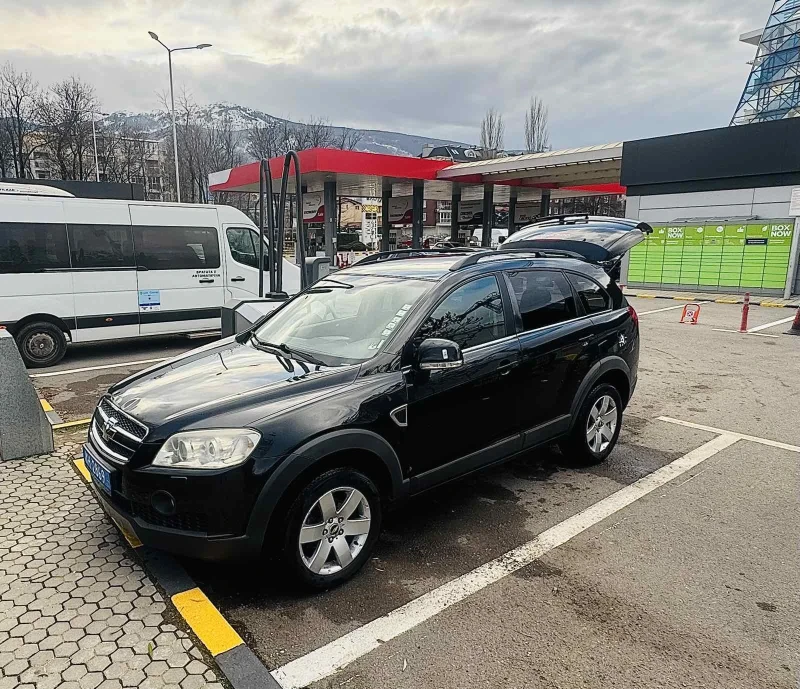 Chevrolet Captiva, снимка 1 - Автомобили и джипове - 48420493