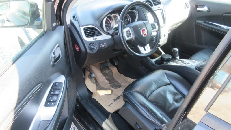 Fiat Freemont 2.0 JTD-4x4- AUTOMAT- 7 МЕСТА, снимка 7 - Автомобили и джипове - 49231619