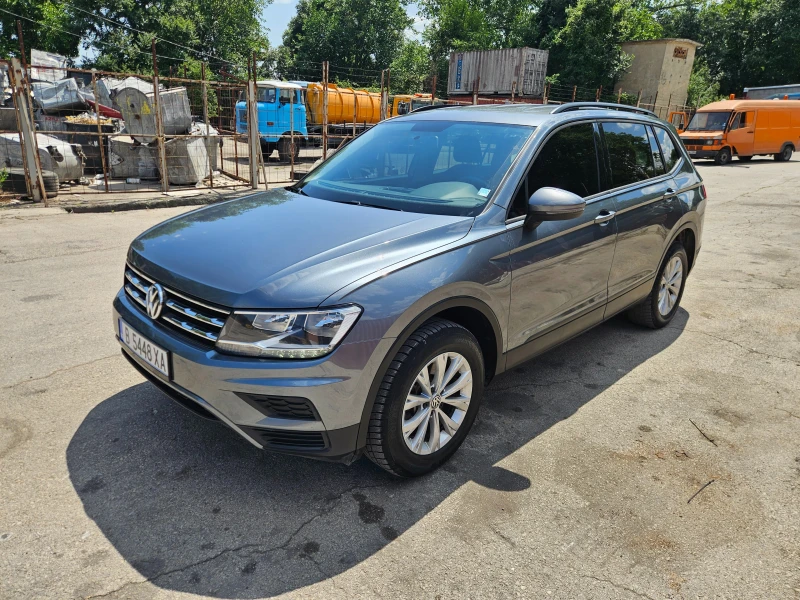 VW Tiguan 2.0 4x4, снимка 5 - Автомобили и джипове - 52452075