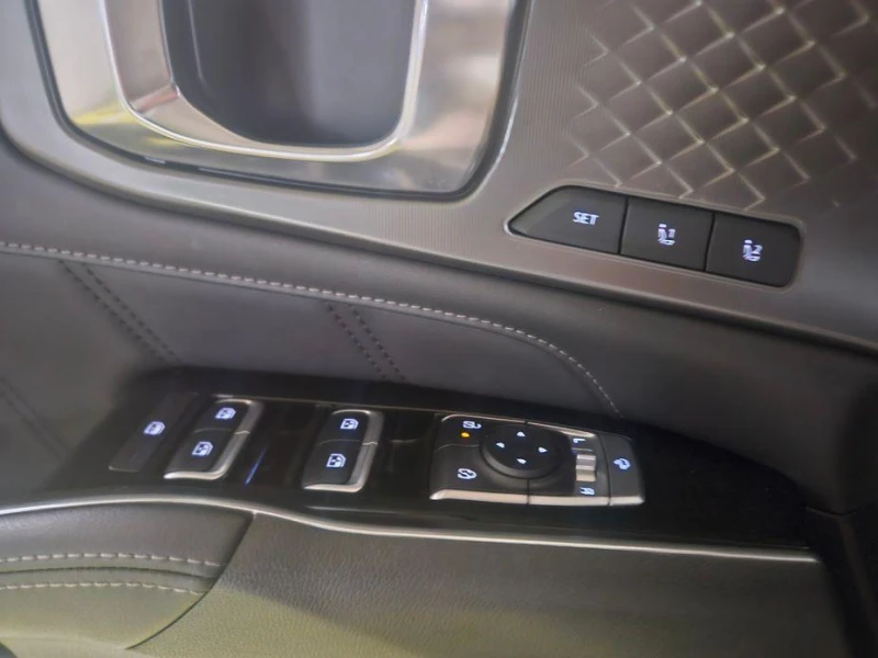 Kia Sorento Diesel 2.2 2WD Noblesse, снимка 7 - Автомобили и джипове - 52109720