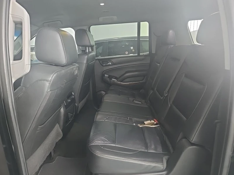 Chevrolet Suburban 1500 LT 1LT, снимка 8 - Автомобили и джипове - 52415250