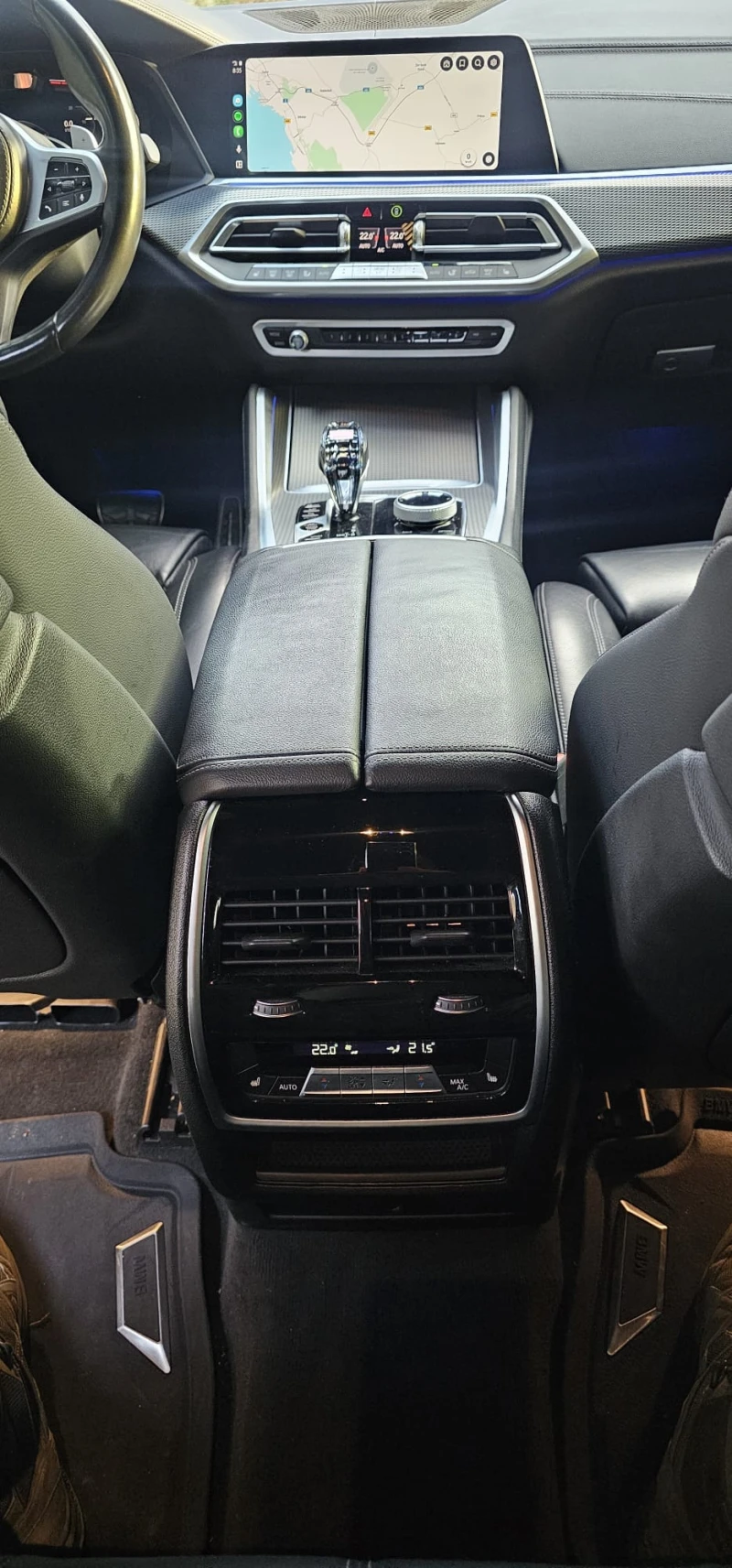 BMW X6 X Drive40i M, HeadUp, Carb, Laser, Sw, Vac, Завив, снимка 13 - Автомобили и джипове - 52703961