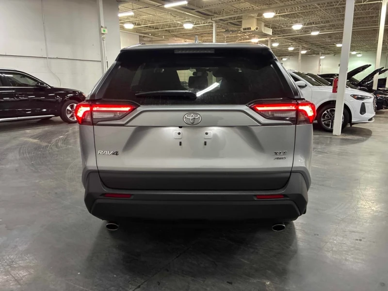 Toyota Rav4 * XLE * CARFAX * БЕЗ ПЪРВОНАЧАЛНА ВНОСКА, снимка 4 - Автомобили и джипове - 52725278
