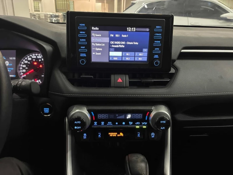 Toyota Rav4 * XLE * CARFAX * БЕЗ ПЪРВОНАЧАЛНА ВНОСКА, снимка 9 - Автомобили и джипове - 52725278